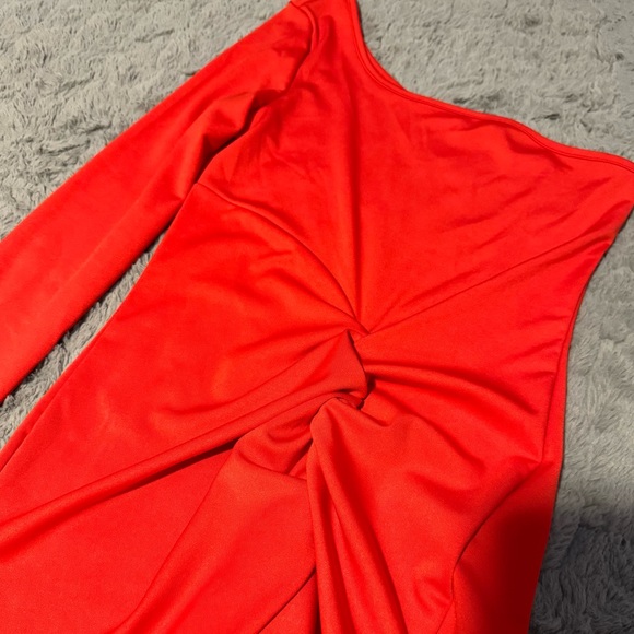 One Shoulder Ruched Bodycon Dress - Picture 2 of 3